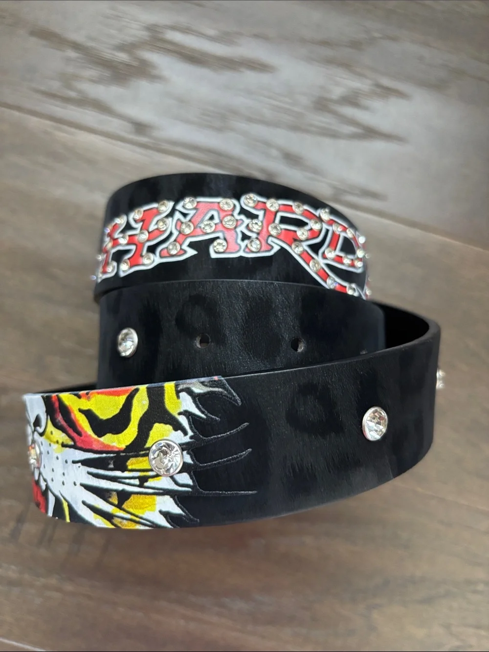 Ed Hardey Manmade Material belt, For The World, X1-04,studs,velvet feel,Tiger